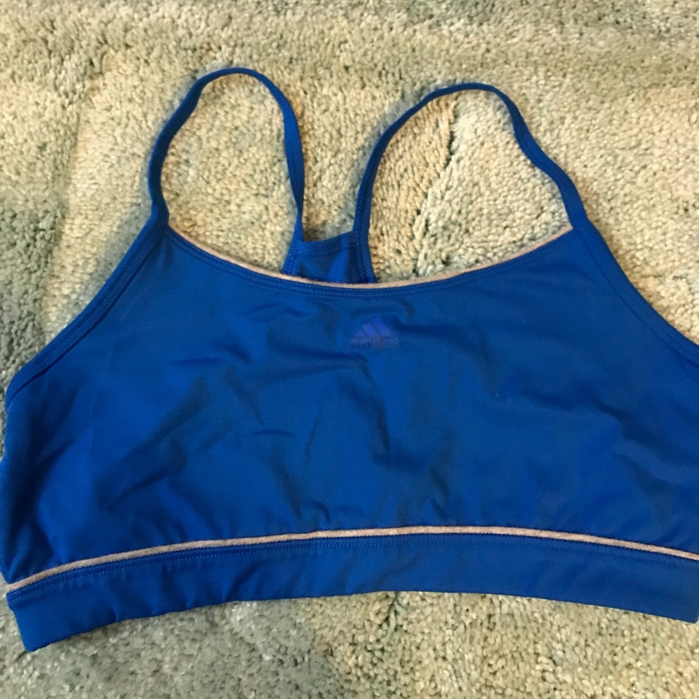 Adidas GUC light support sports bra